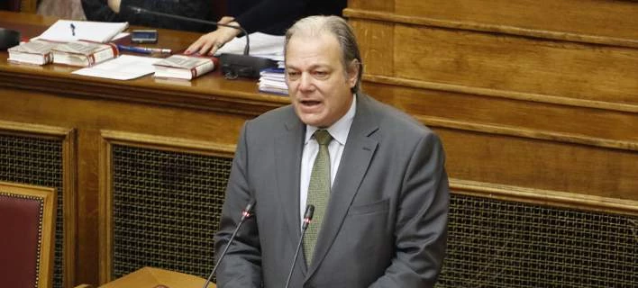 Στη «γκιλοτίνα» θέλουν τον Κατσίκη οι βουλευτές του ΣΥΡΙΖΑ – Επειδή απλά είπε την αλήθεια για τους ομοφυλόφιλους